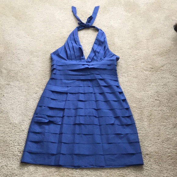 BCBGMAXAZRIA Halter Dress. 100% cotton. Size 6.